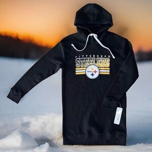 NFL Teens Apparel Pittsburgh Steelers, hooded sweatshirt. Medium 7/9. NWOT‎